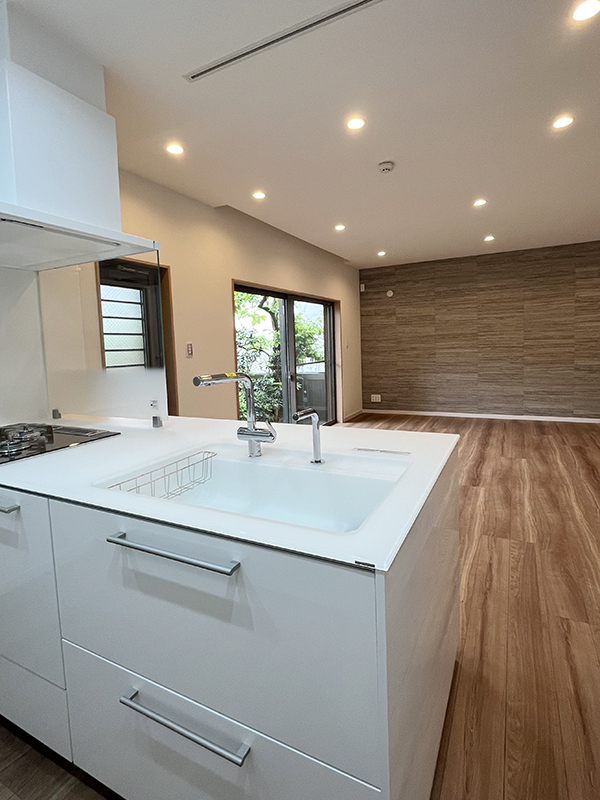 耐震補強と断熱材に包まれた安心で快適な家　大田区E様邸